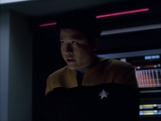 extant_StarTrek_VOY_6x07-DragonsTeeth_03070.jpg