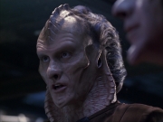 extant_StarTrek_VOY_6x07-DragonsTeeth_03085.jpg