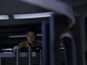 extant_StarTrek_VOY_6x07-DragonsTeeth_03105.jpg