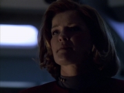 extant_StarTrek_VOY_6x07-DragonsTeeth_03119.jpg