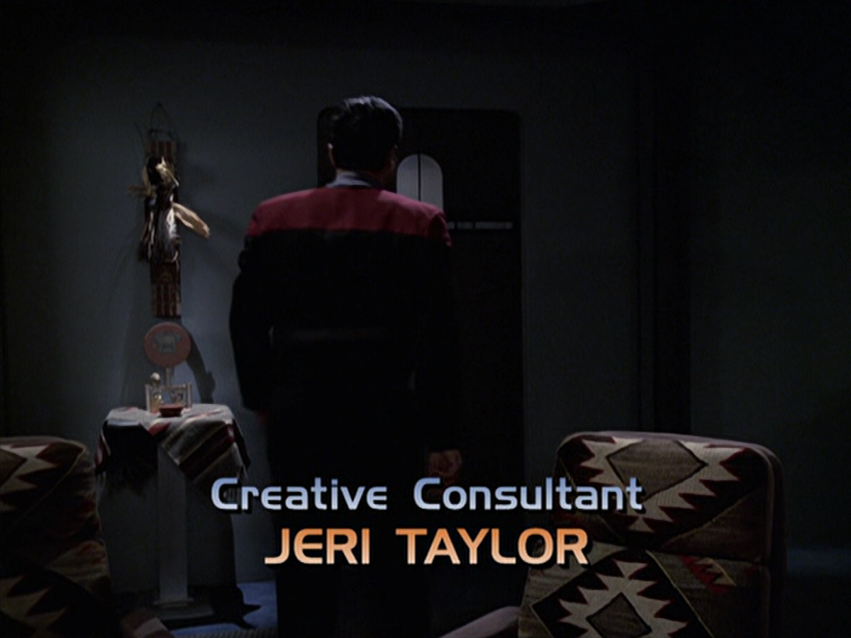 extant_StarTrek_VOY_6x08-OneSmallStep_00334.jpg