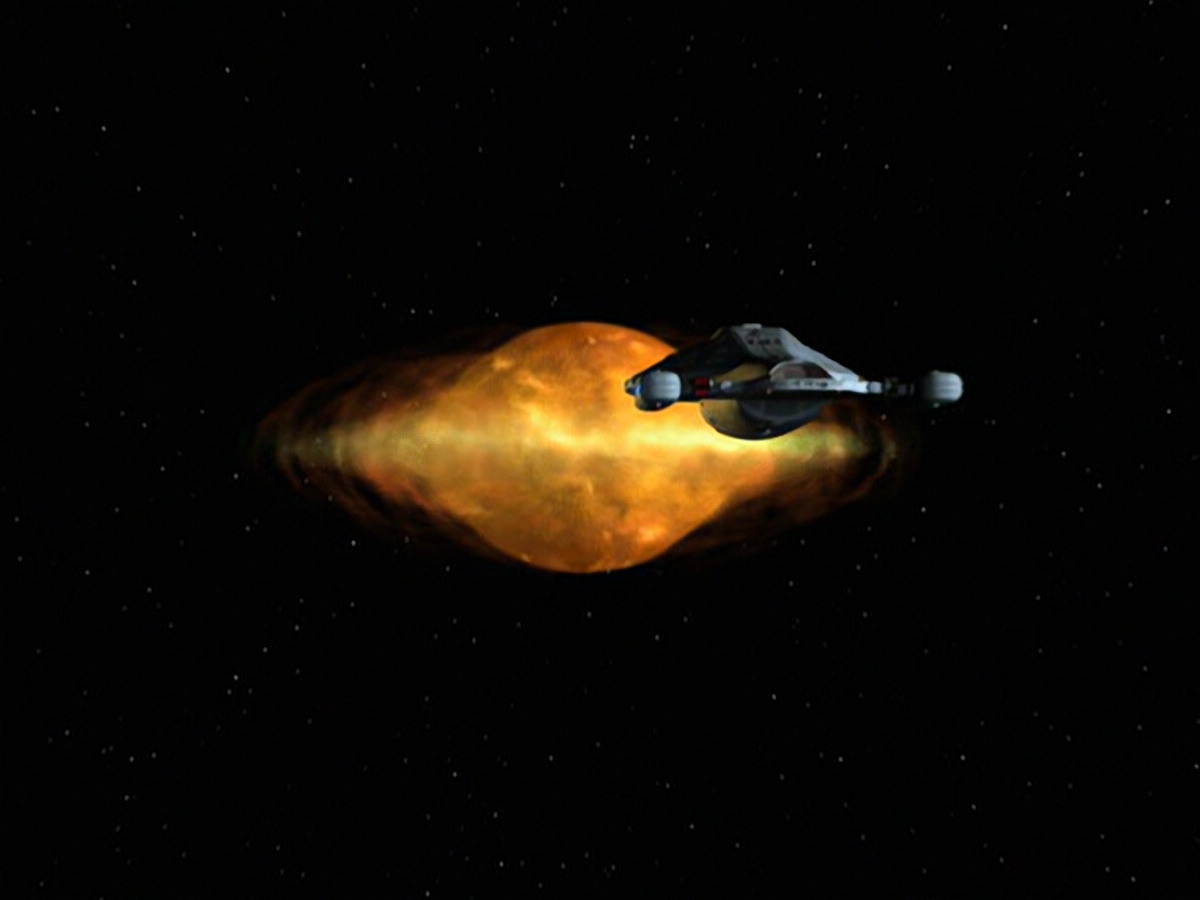 extant_StarTrek_VOY_6x08-OneSmallStep_00871.jpg