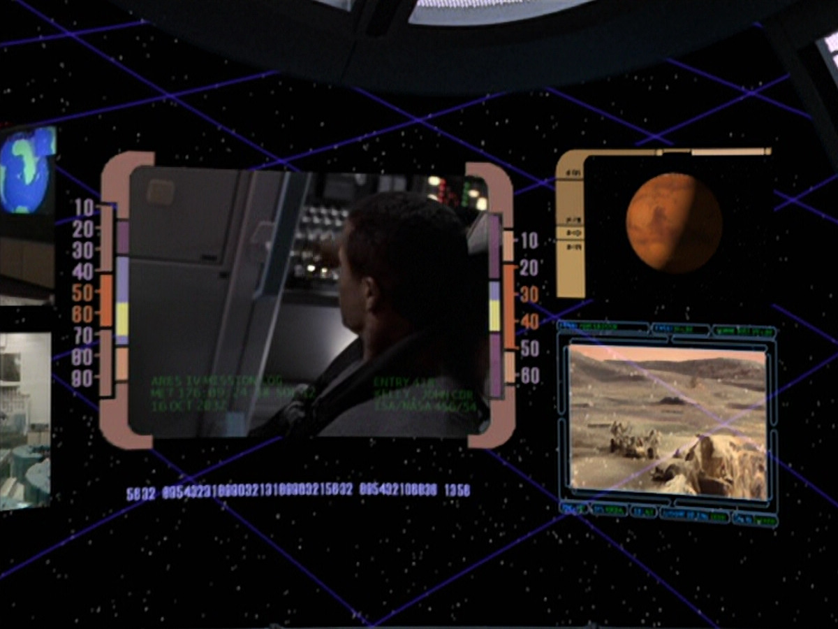 extant_StarTrek_VOY_6x08-OneSmallStep_01125.jpg