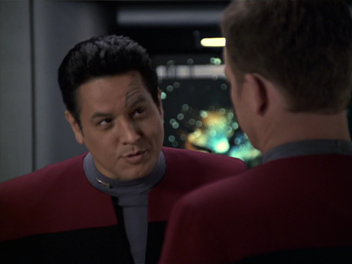 extant_StarTrek_VOY_6x08-OneSmallStep_01201.jpg
