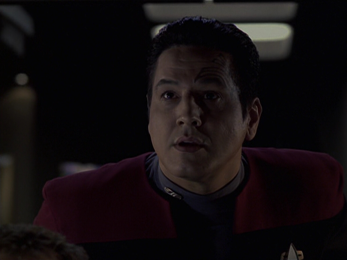 extant_StarTrek_VOY_6x08-OneSmallStep_01466.jpg