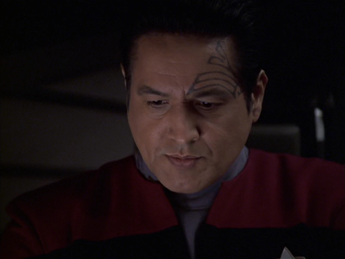 extant_StarTrek_VOY_6x08-OneSmallStep_01590.jpg