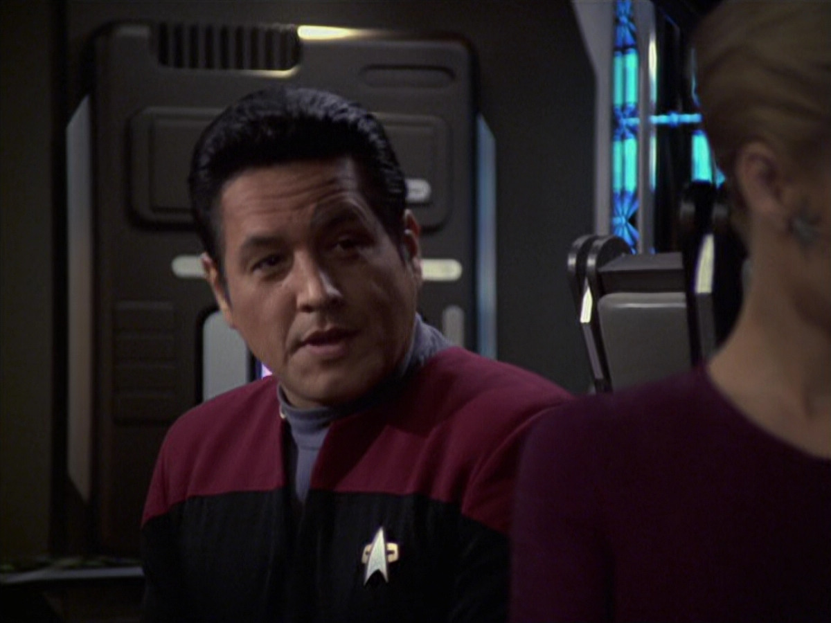 extant_StarTrek_VOY_6x08-OneSmallStep_01602.jpg
