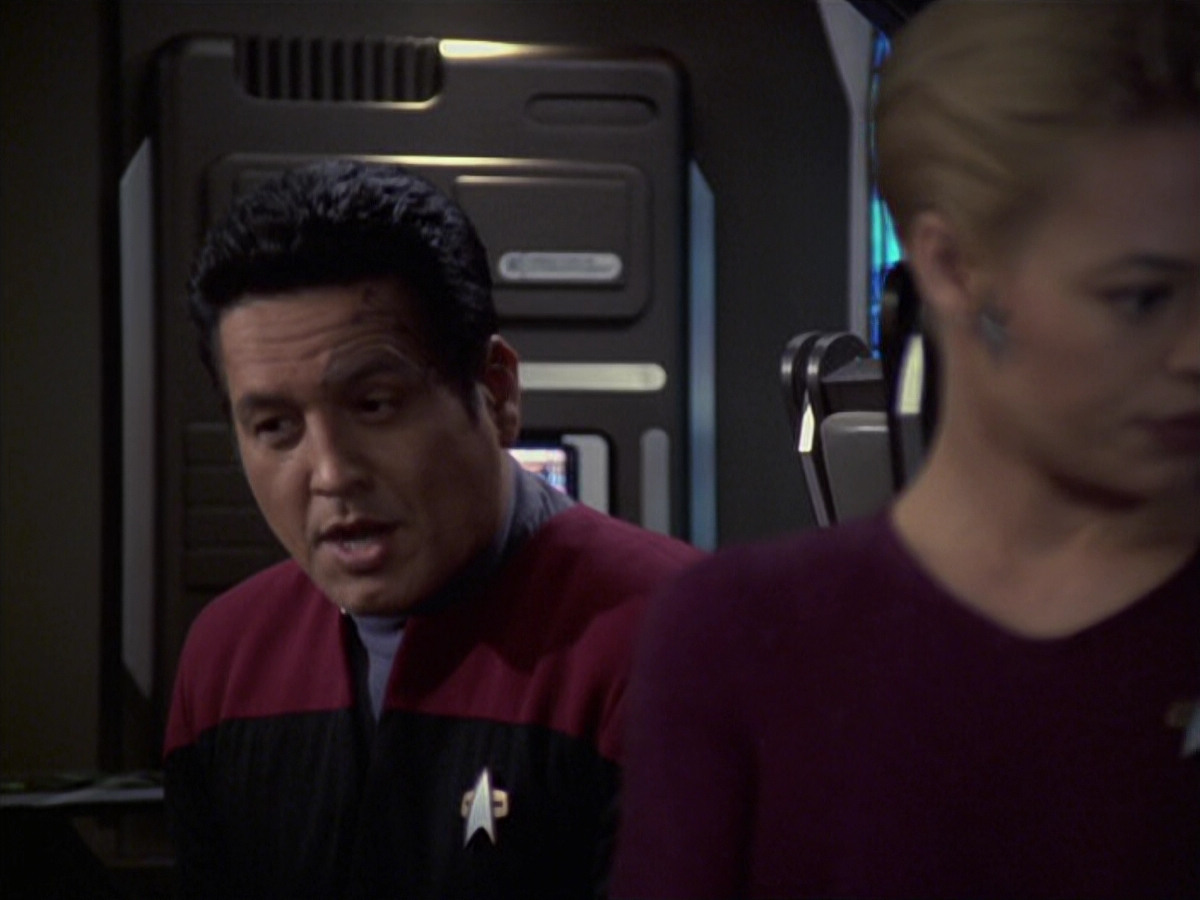 extant_StarTrek_VOY_6x08-OneSmallStep_01604.jpg