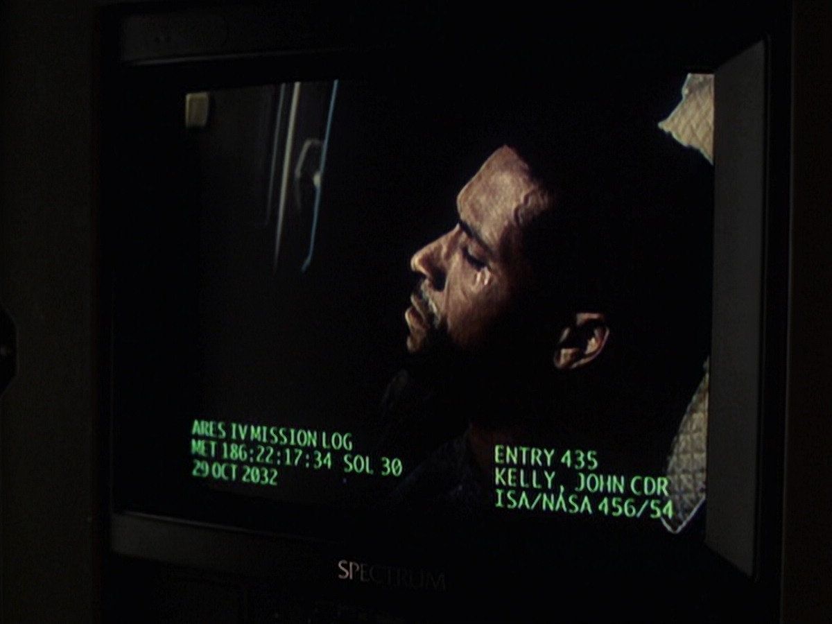 extant_StarTrek_VOY_6x08-OneSmallStep_03188.jpg