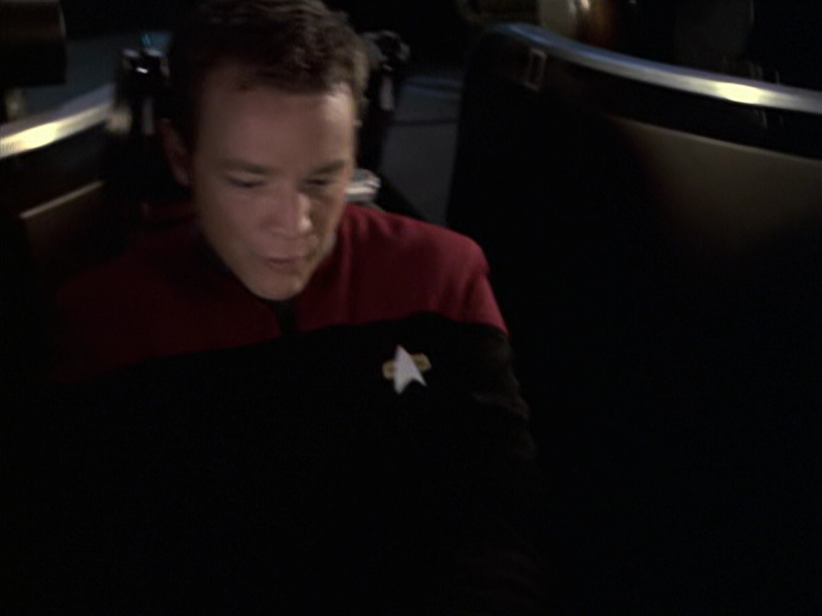 extant_StarTrek_VOY_6x08-OneSmallStep_03347.jpg