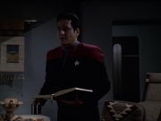 Filename=extant_StarTrek_VOY_6x08-OneSmallStep_00372.jpg
Filesize=123KiB
Dimensions=1200x900
Date added=Dec 27, 2019 extant_StarTrek_VOY_6x08-OneSmallStep_00372.jpg