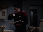 Filename=extant_StarTrek_VOY_6x08-OneSmallStep_00383.jpg
Filesize=135KiB
Dimensions=1200x900
Date added=Dec 27, 2019 extant_StarTrek_VOY_6x08-OneSmallStep_00383.jpg