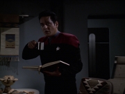 Filename=extant_StarTrek_VOY_6x08-OneSmallStep_00384.jpg
Filesize=133KiB
Dimensions=1200x900
Date added=Dec 27, 2019 extant_StarTrek_VOY_6x08-OneSmallStep_00384.jpg