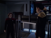 Filename=extant_StarTrek_VOY_6x08-OneSmallStep_00526.jpg
Filesize=170KiB
Dimensions=1200x900
Date added=Dec 27, 2019 extant_StarTrek_VOY_6x08-OneSmallStep_00526.jpg