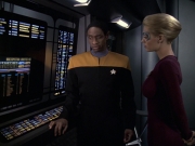 extant_StarTrek_VOY_6x08-OneSmallStep_00801.jpg