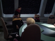 extant_StarTrek_VOY_6x08-OneSmallStep_00897.jpg
