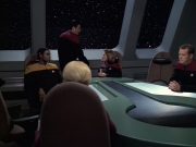 extant_StarTrek_VOY_6x08-OneSmallStep_00898.jpg