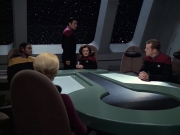 extant_StarTrek_VOY_6x08-OneSmallStep_00899.jpg