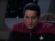extant_StarTrek_VOY_6x08-OneSmallStep_00919.jpg