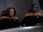 extant_StarTrek_VOY_6x08-OneSmallStep_00942.jpg