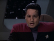 extant_StarTrek_VOY_6x08-OneSmallStep_00965.jpg