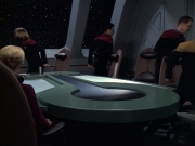 extant_StarTrek_VOY_6x08-OneSmallStep_00973.jpg
