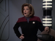 extant_StarTrek_VOY_6x08-OneSmallStep_01002.jpg