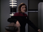 extant_StarTrek_VOY_6x08-OneSmallStep_01004.jpg