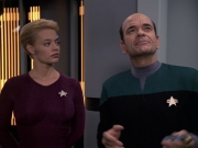 extant_StarTrek_VOY_6x08-OneSmallStep_01282.jpg