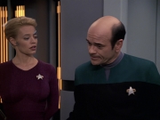 extant_StarTrek_VOY_6x08-OneSmallStep_01302.jpg