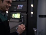 extant_StarTrek_VOY_6x08-OneSmallStep_01305.jpg