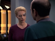 extant_StarTrek_VOY_6x08-OneSmallStep_01370.jpg