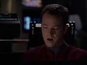 extant_StarTrek_VOY_6x08-OneSmallStep_01392.jpg