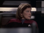 extant_StarTrek_VOY_6x08-OneSmallStep_01419.jpg