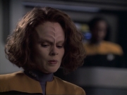 extant_StarTrek_VOY_6x08-OneSmallStep_01425.jpg