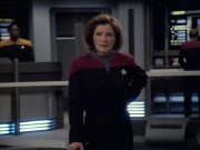 extant_StarTrek_VOY_6x08-OneSmallStep_01513.jpg