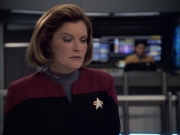 extant_StarTrek_VOY_6x08-OneSmallStep_01547.jpg
