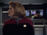 extant_StarTrek_VOY_6x08-OneSmallStep_01550.jpg
