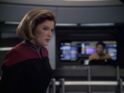 extant_StarTrek_VOY_6x08-OneSmallStep_01559.jpg