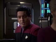 extant_StarTrek_VOY_6x08-OneSmallStep_01601.jpg