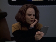 extant_StarTrek_VOY_6x08-OneSmallStep_02360.jpg