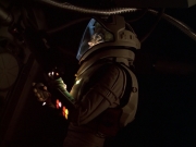 extant_StarTrek_VOY_6x08-OneSmallStep_02565.jpg