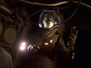 extant_StarTrek_VOY_6x08-OneSmallStep_02572.jpg