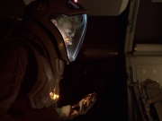 extant_StarTrek_VOY_6x08-OneSmallStep_02591.jpg