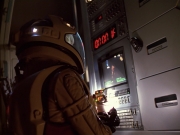 extant_StarTrek_VOY_6x08-OneSmallStep_02603.jpg