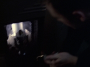extant_StarTrek_VOY_6x08-OneSmallStep_03322.jpg