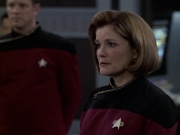 extant_StarTrek_VOY_6x08-OneSmallStep_03605.jpg
