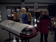 extant_StarTrek_VOY_6x08-OneSmallStep_03616.jpg