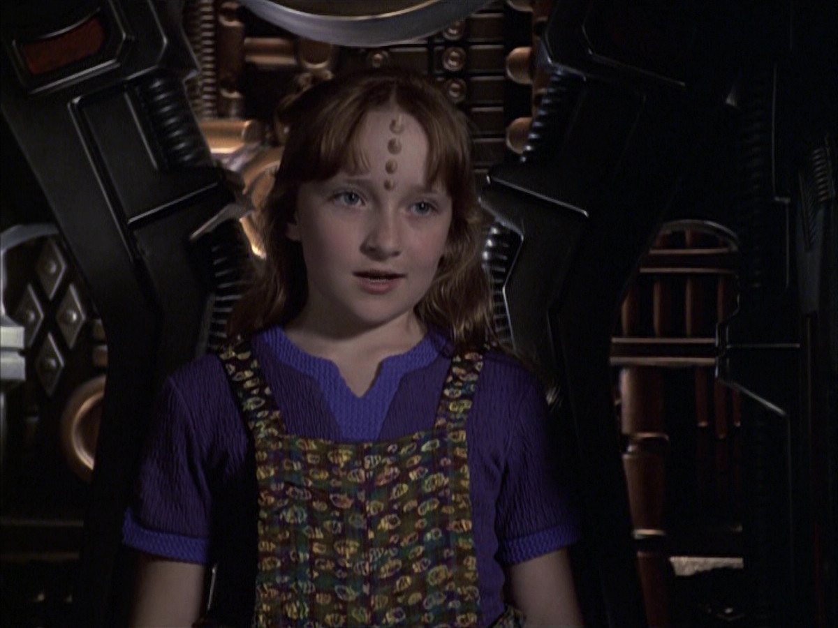 extant_StarTrek_VOY_6x09-TheVoyagerConspiracy_00017.jpg