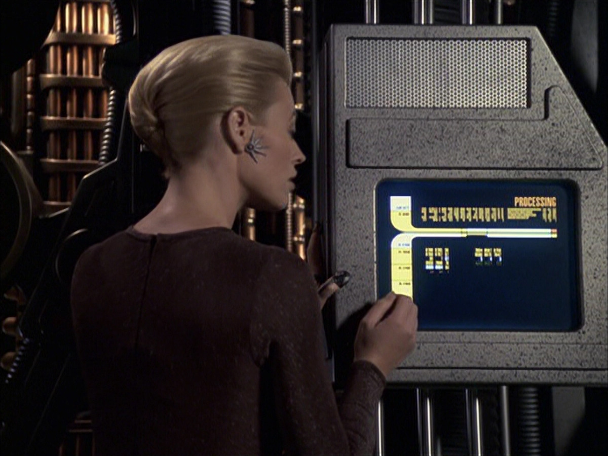 extant_StarTrek_VOY_6x09-TheVoyagerConspiracy_00083.jpg